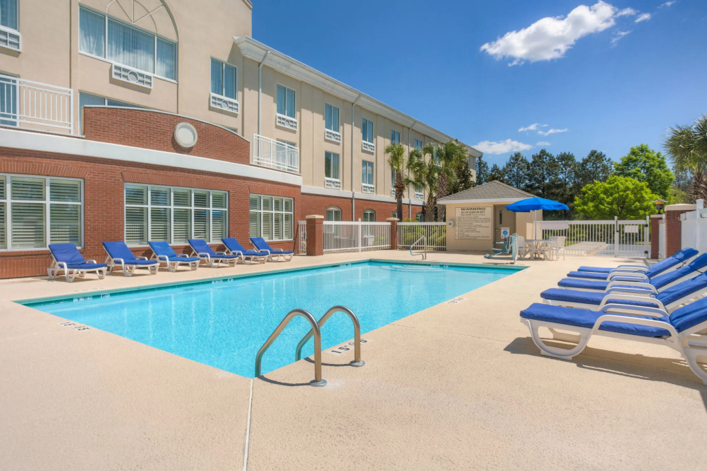 Holiday Inn Express Hotel & Suites Dublin by IHG