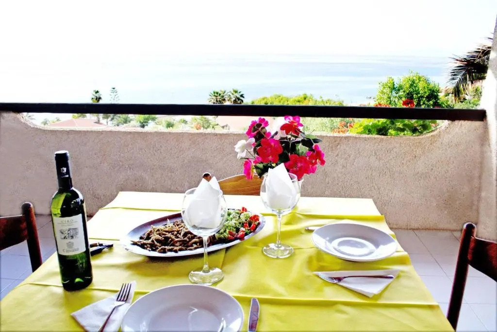 Cala Petrosa Resort