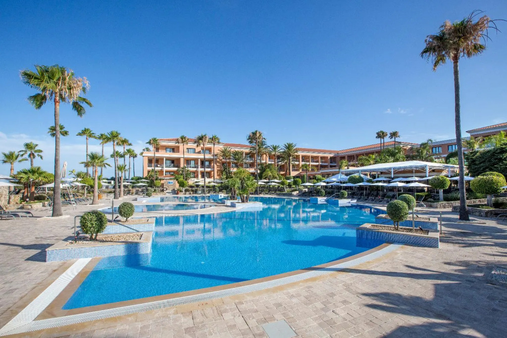 Hipotels Barrosa Palace & Spa