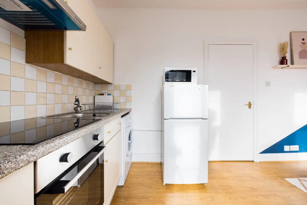Lovely 1 Bedroom Flat - Shepherds Bush