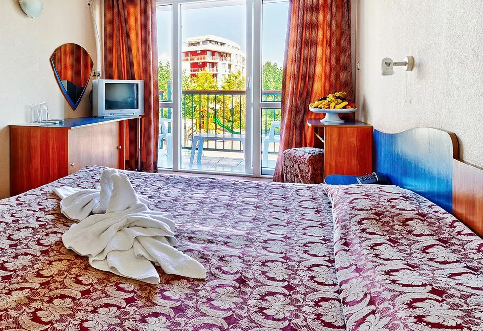 Amfora Beach Hotel
