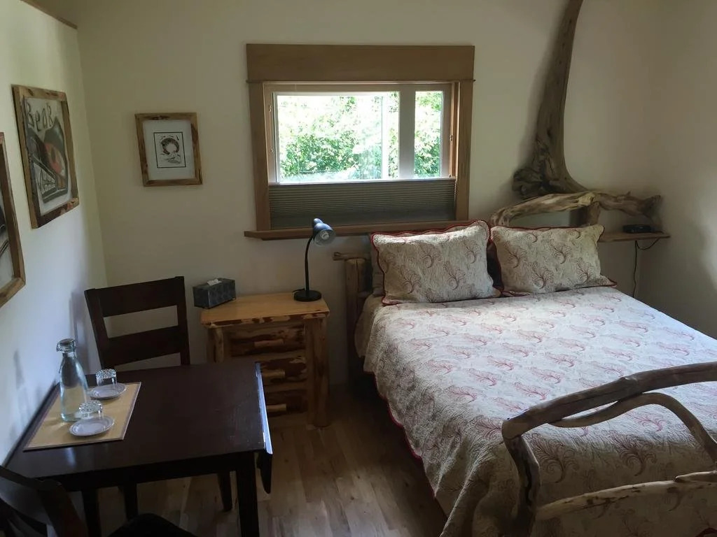 Front Row Bed and Breakfast