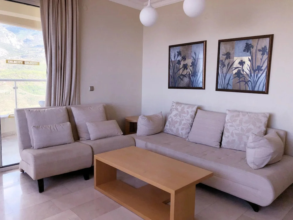 Goldcity Hotel Apartment 3 Bedroom