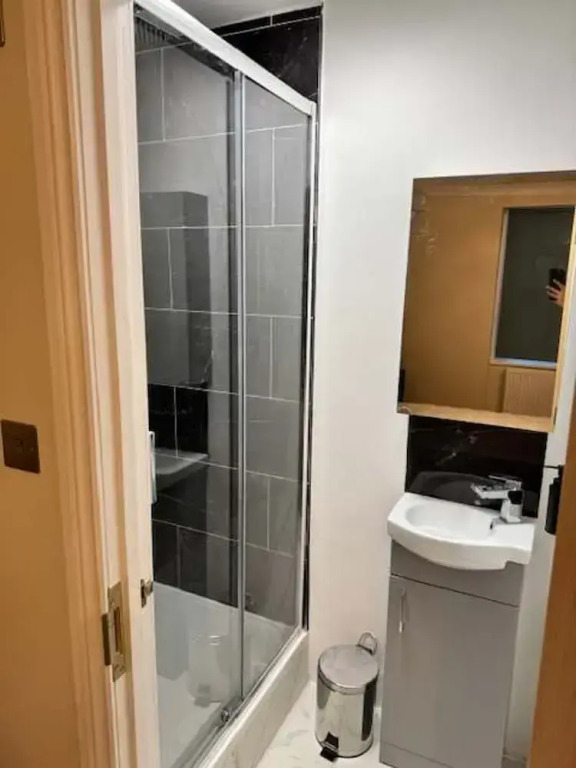 Charming Notting Hill Basement Flat With Garden