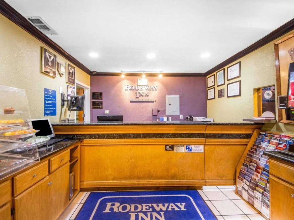 Rodeway Inn Capitol