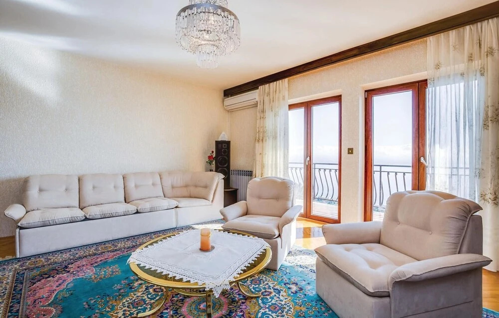 Nice Home in Lovran With Wifi and 2 Bedrooms