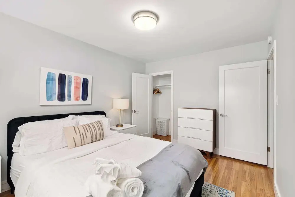 Marbella Lane Impeccable 3BR Delightful Escape