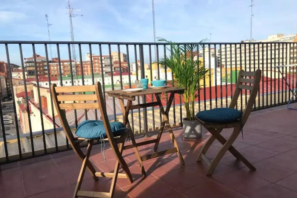 Studio in Burgos, With Wifi