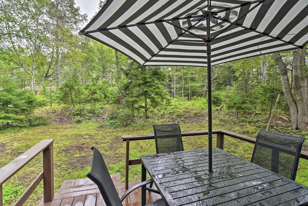 'sprucewold' Boothbay Harbor Cottage w/ Deck