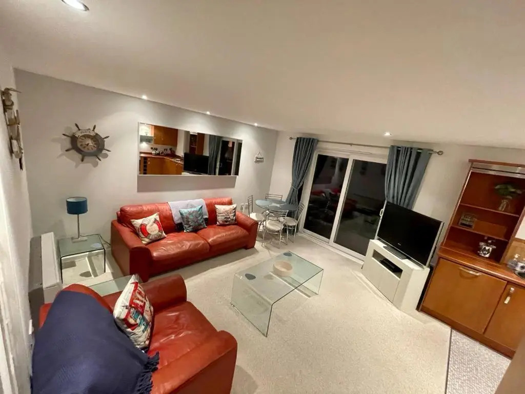 Sea view apartment at the beach!