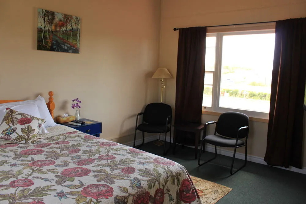 Oasis Motel