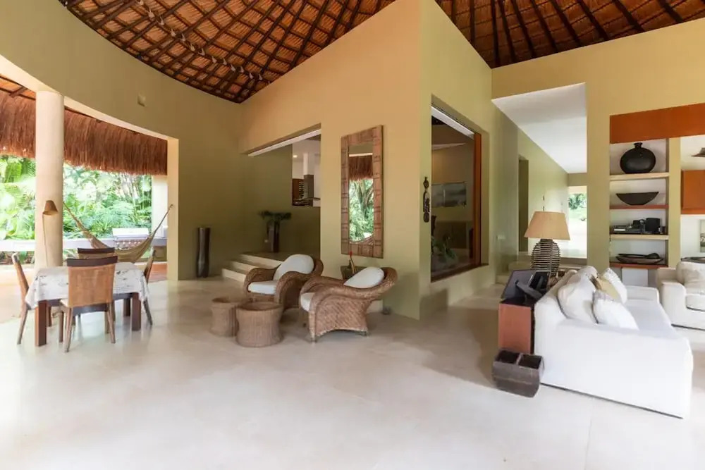 Charming 5BR Villa at Mesa de Yeguas