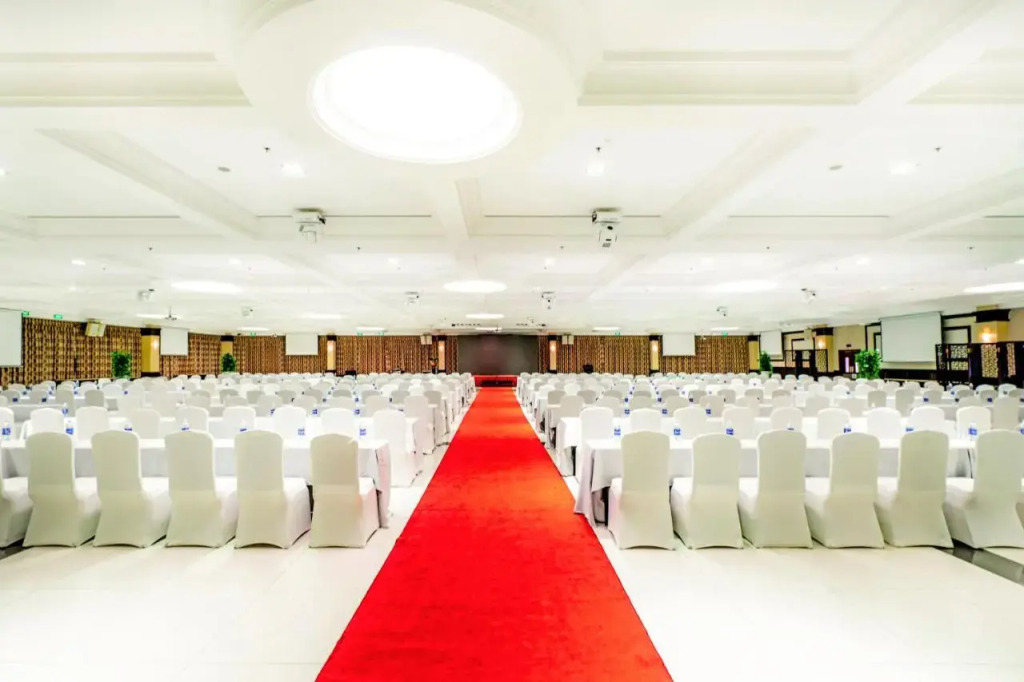 Becamex Hotel New City