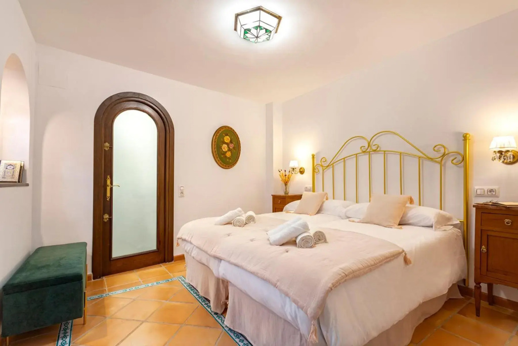 Morayma House Terrace with views to Alhambra