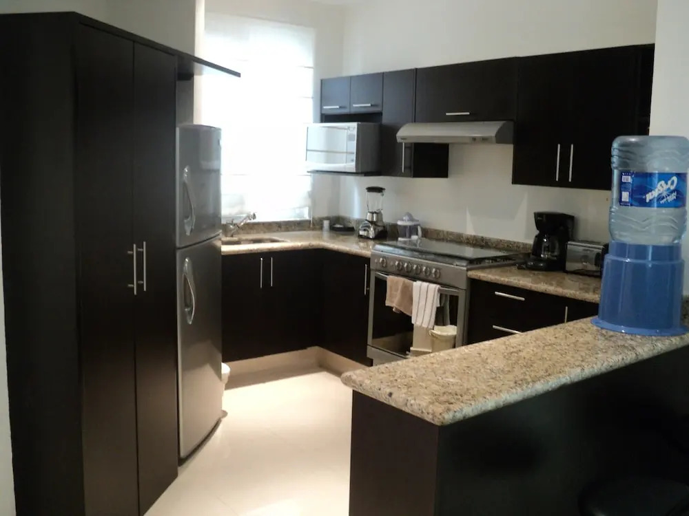 Condo Amalfi 104 by Playa Paradise