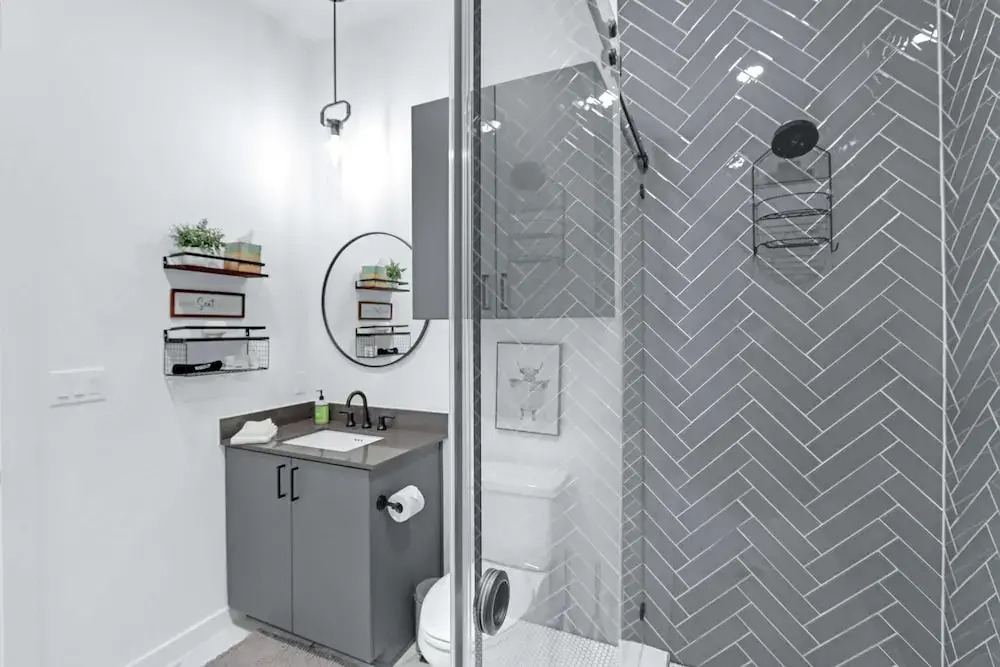 Relax in a Luxe Resort-style Condo