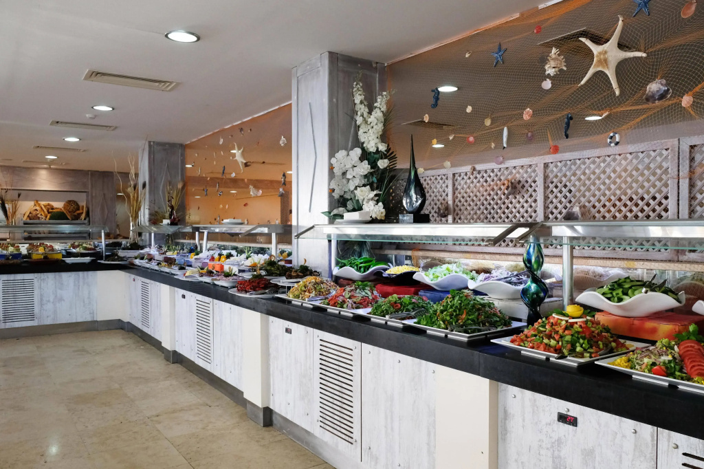 Bodrum Holiday Resort & Spa