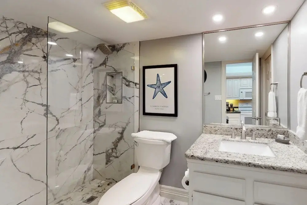 All-suite Resort-style 2br: Suntide III - Unit 402
