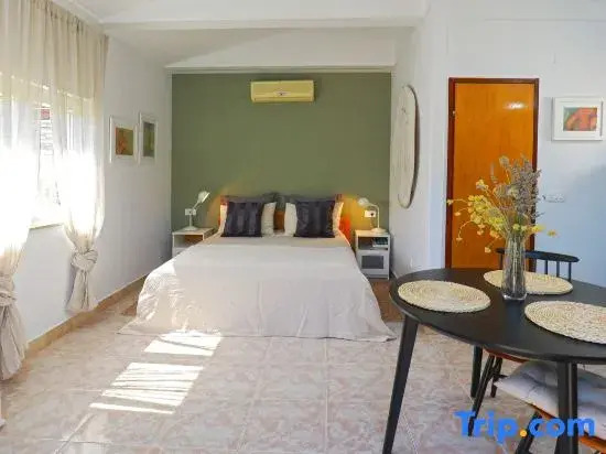 Small Stone House in a Quiet Place Island Solta
