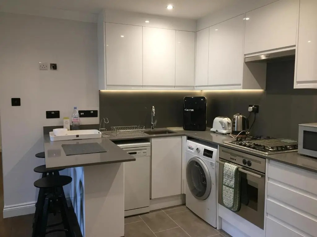 Lexham Gardens Lodge 5