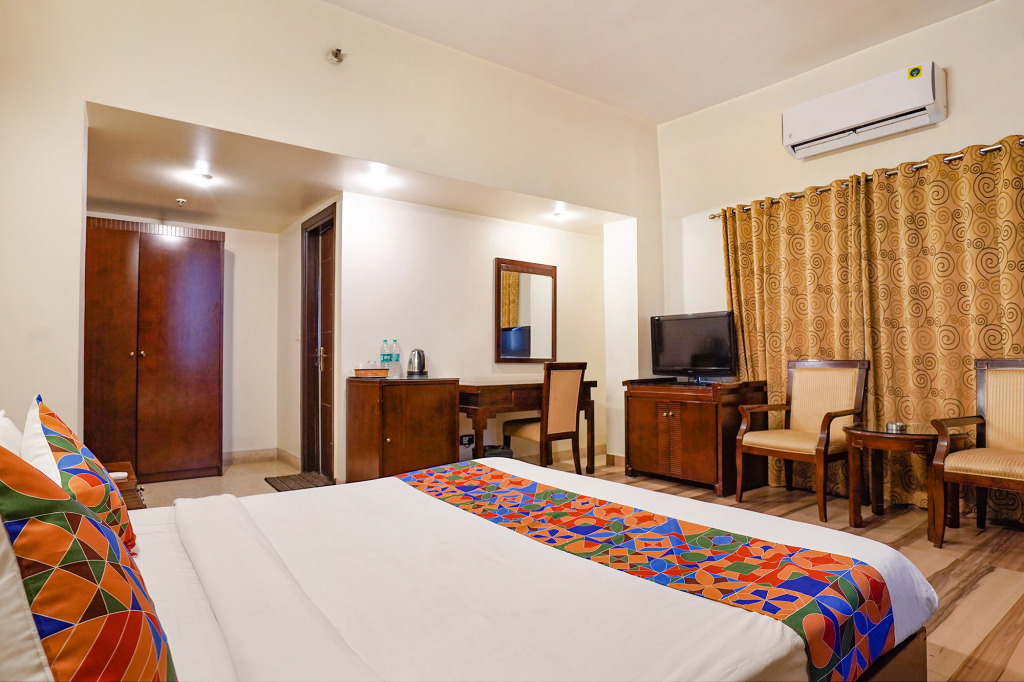 Fabhotel F9 Sector 66