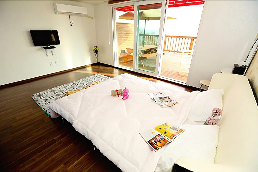 Ganghwa Hill Mare Pension