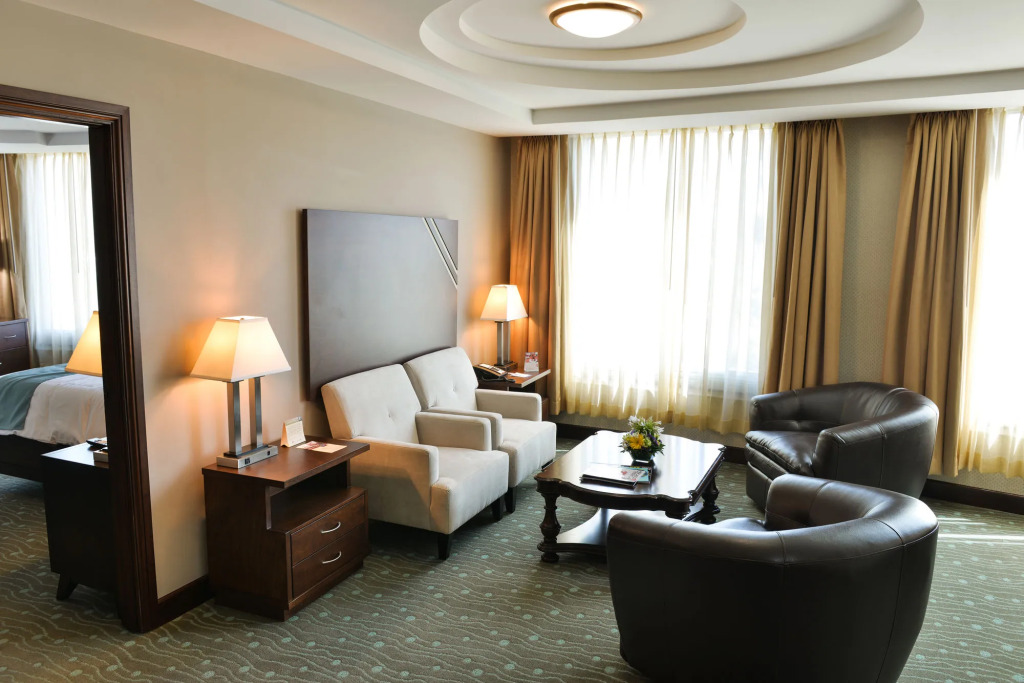 Hotel Plaza Juan Carlos