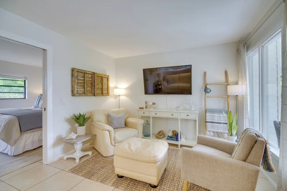 Coastal Vero Beach Home Near the Ocean w/ Patio