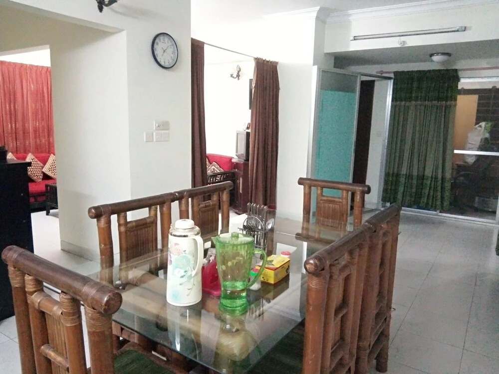 Marry House