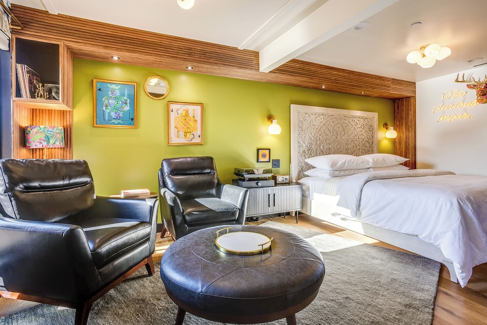 The Louie Boutique Motel