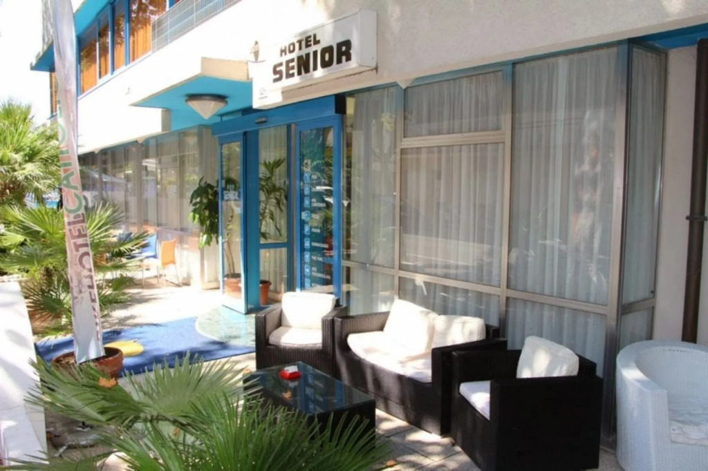 Hotel Senior