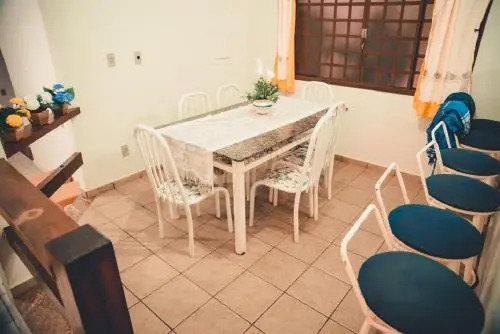Casa Temporada em Frente ao Lago - Escarpas do Lago - Capitólio
