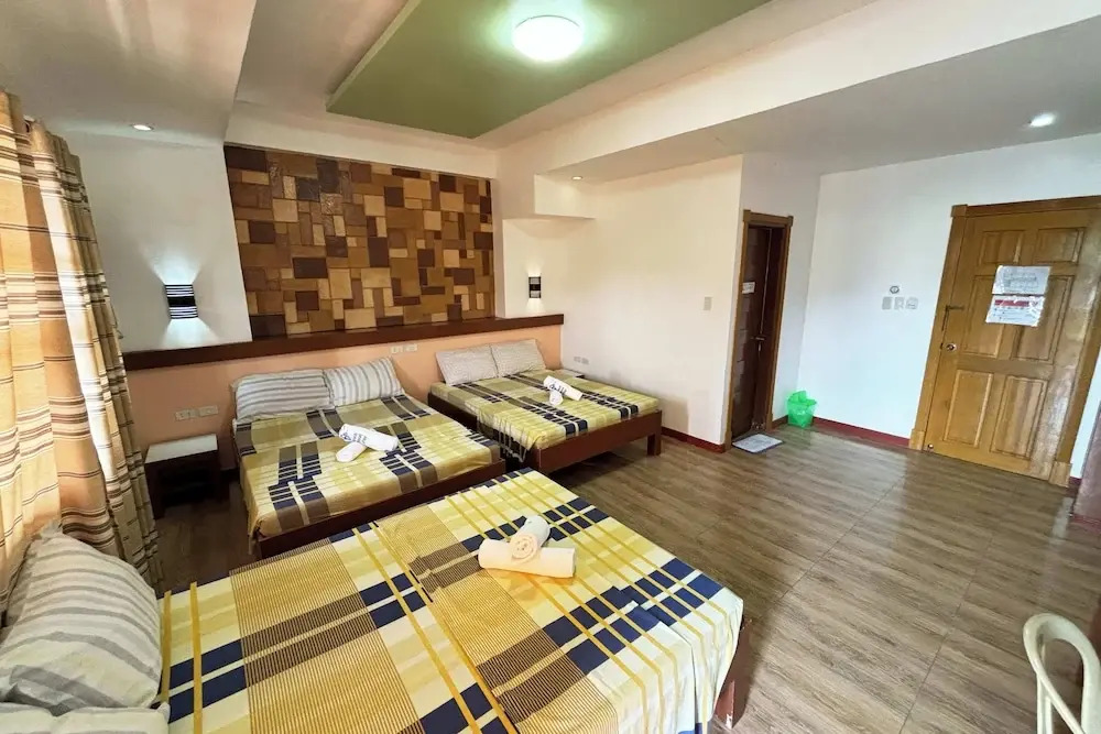 Sea Jewel Hotel Puerto Galera powered by Cocotel