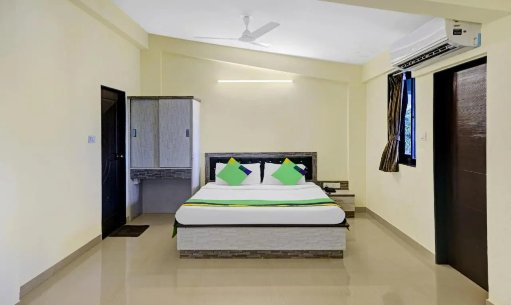 Shalom Indus Residency