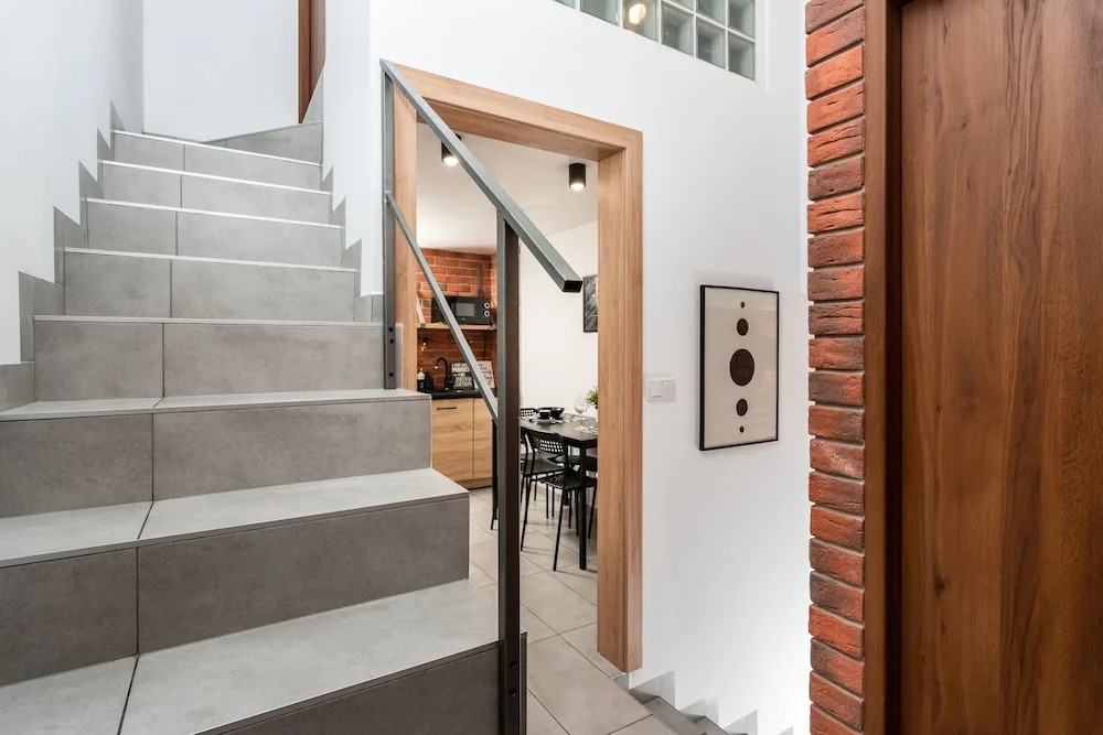 Blossom - Old Town Residence - by Upstairs