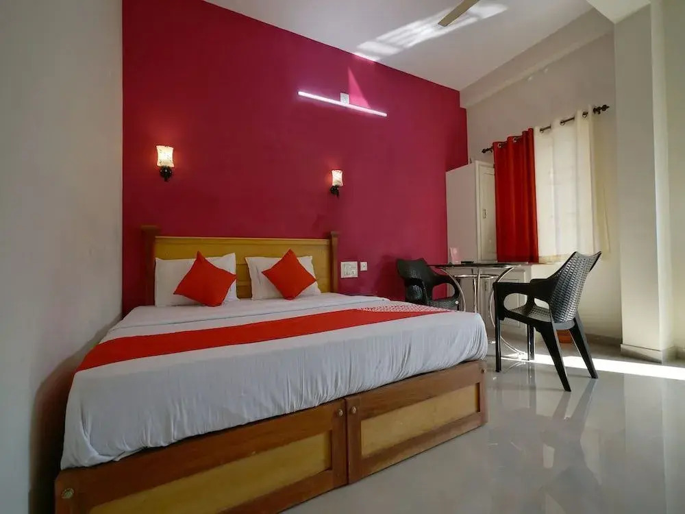 Hotel Neelakurinji By OYO Rooms