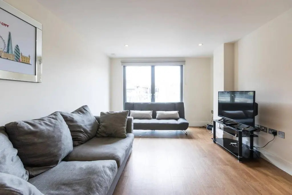 Bright and Modern 3 Bed Apartment Hyde Park Central London