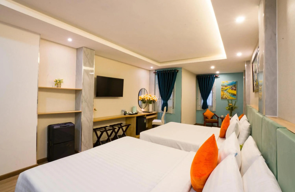Sunrise Central Hotel