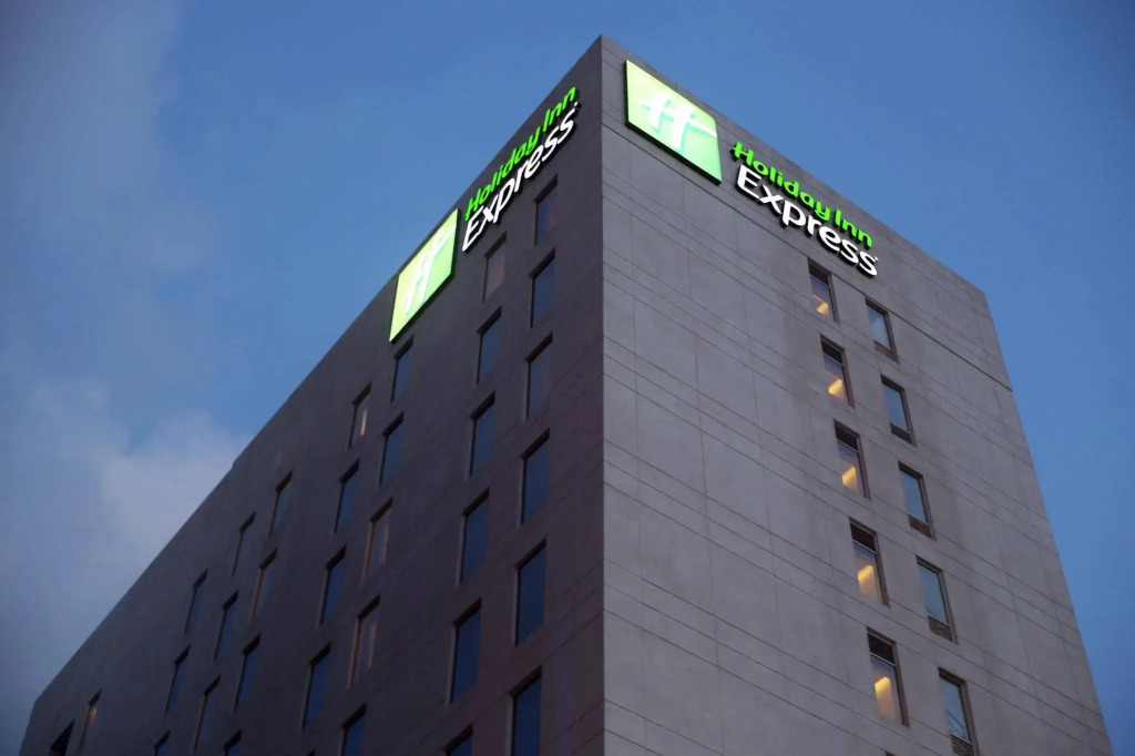 Holiday Inn Express Chennai Old Mahabalipuram Road