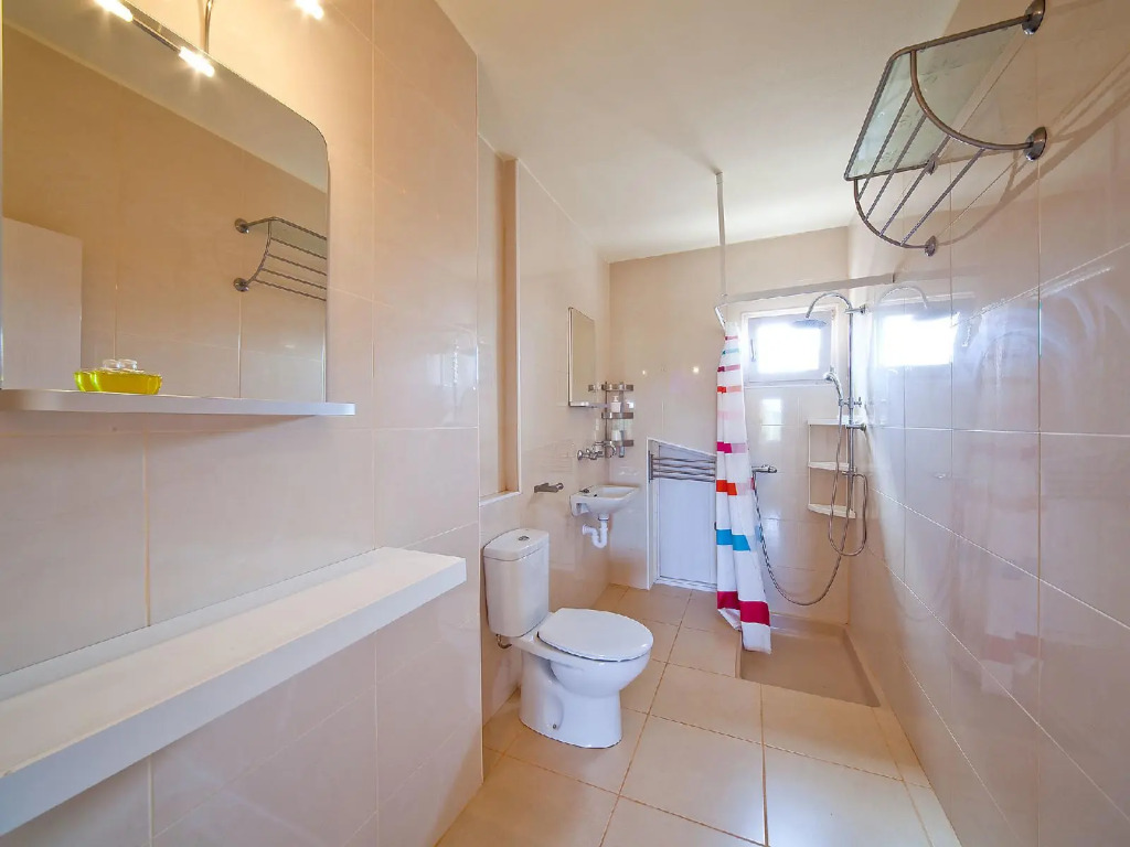 241E - One Bedroom