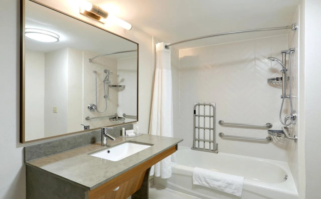 Fairfield Inn & Suites Woodbridge