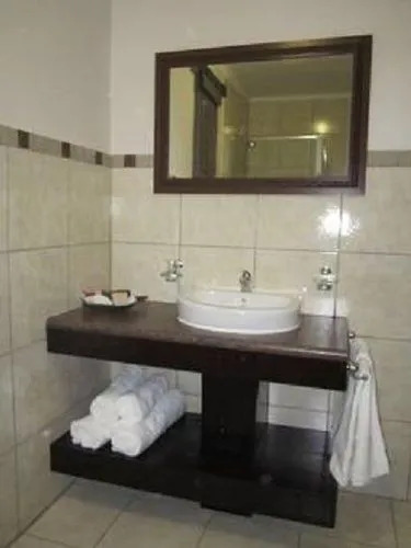 Suzi's Place Guest Rooms