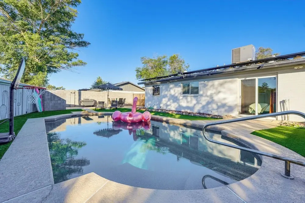 Easy Walk to Dtwn Gilbert, Family-friendly Oasis!