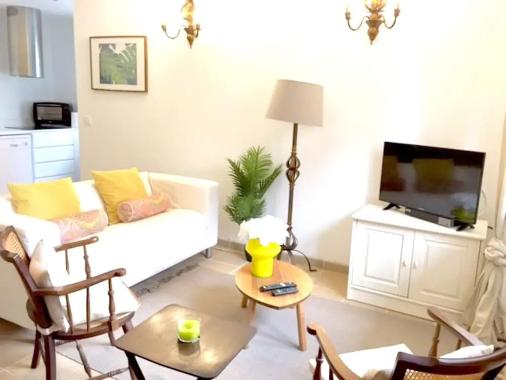 House With 2 Bedrooms in São Martinho do Porto, With Furnished Balcony and Wifi Near the Beach