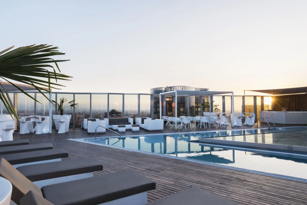 Icon Hotel