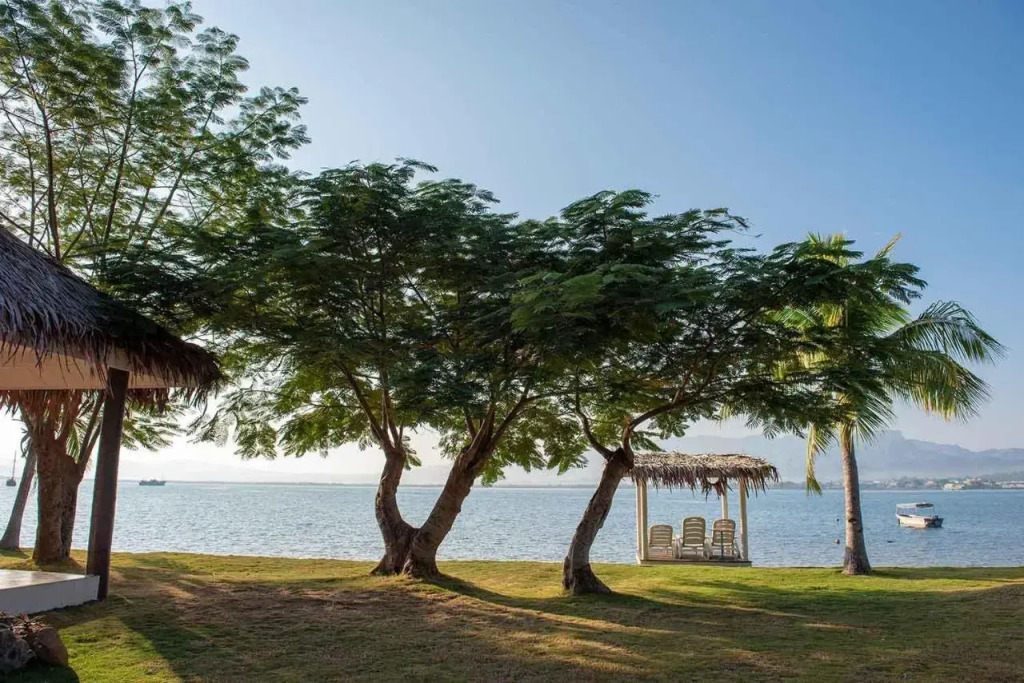 Belo Vula Island Resort Pte Limited