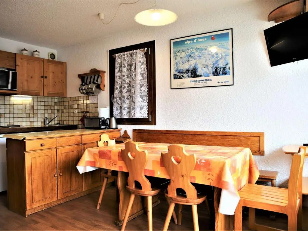 Appartement Auris, 2 pièces, 6 personnes - FR-1-297-26