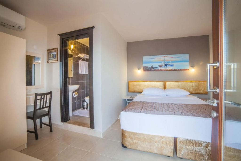 Sunset Villa Hotel