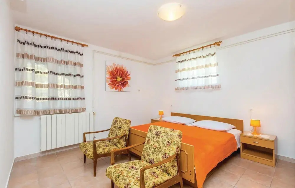 Beautiful Home in Jurandvor With Wifi and 2 Bedrooms