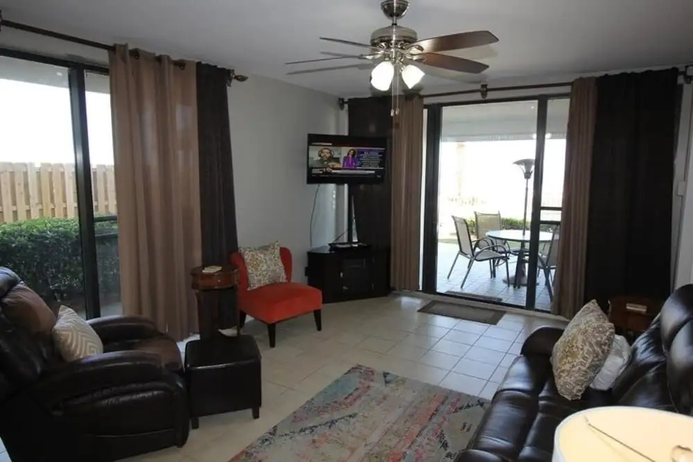Shoalwater 101 3 Bedroom Condo